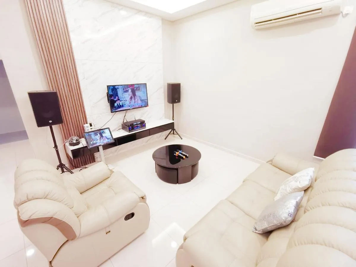 Johor Bahru Bungalow Party House Villa 0*, Johor Bahru Malaysia